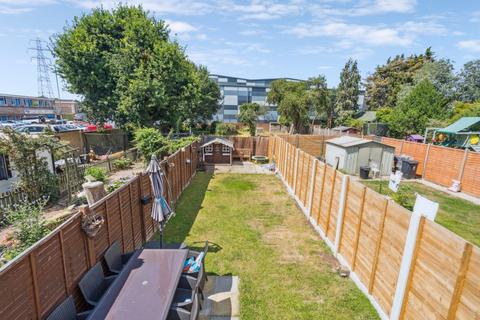 80 Thorney Lane North, Iver, SL0 9LR