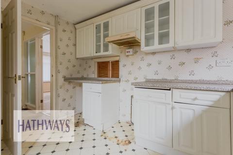 62 Brynheulog, Griffithstown, Pontypool, NP4 5QU