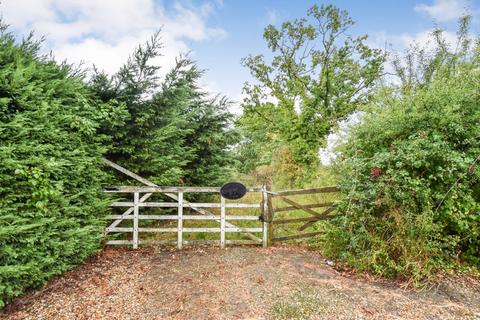 Land for sale, Cross at Hand Farm, Staplehurst, Tonbridge, Kent, TN12 0RW