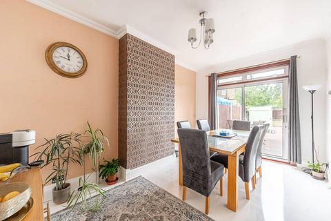 Salisbury Road, Harrow, HA1