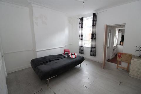 4 bedroom terraced house for sale, Ruthven View, West Yorkshire LS8