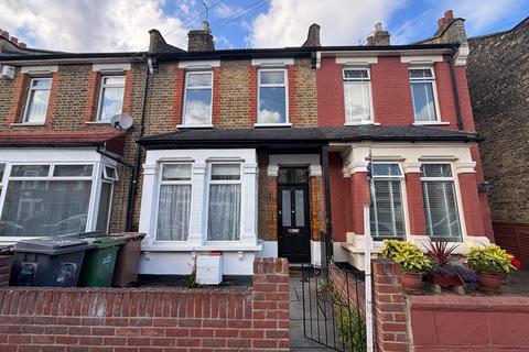 29 Bateman Road, London, E4 8ND
