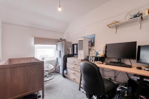 14 Birchensale Road, Redditch, B97 6JS