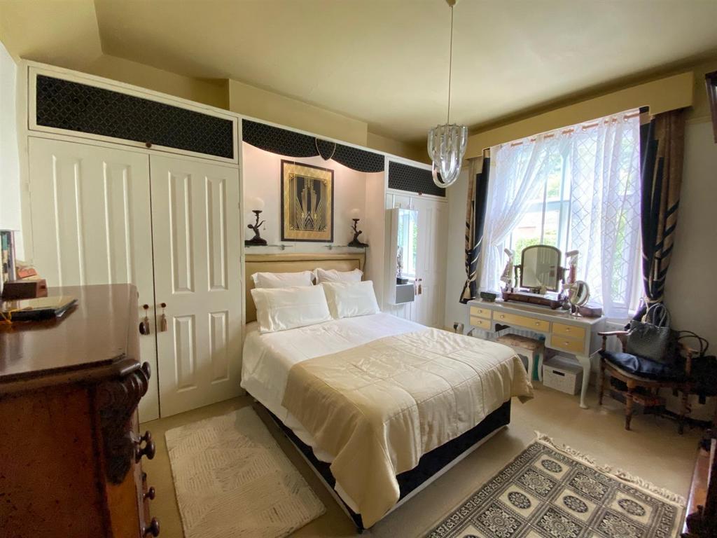 Bedroom One.jpg