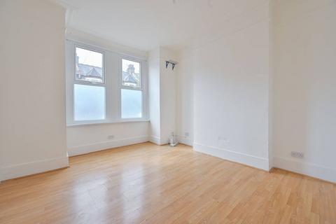 16 Pattenden Road, London, SE6 4NQ