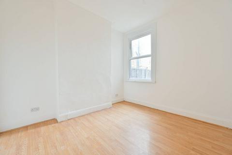 16 Pattenden Road, London, SE6 4NQ