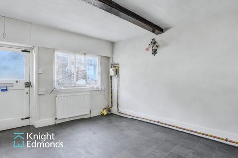 2 bedroom terraced house for sale, Benover Road, Yalding, ME18