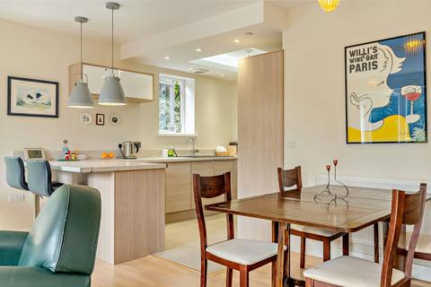 undefined, Royal Stuart Lane, Cardiff, CF10