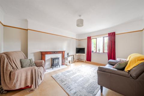 undefined, London Road, Mitcham CR4