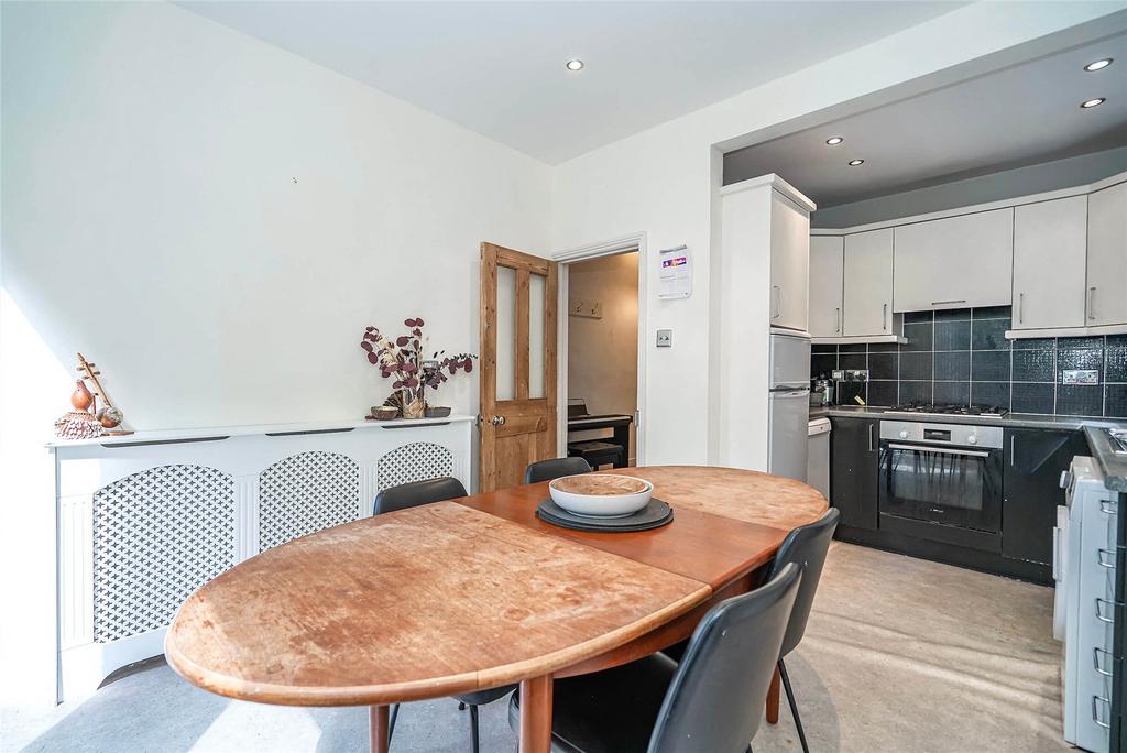 Kitchen E