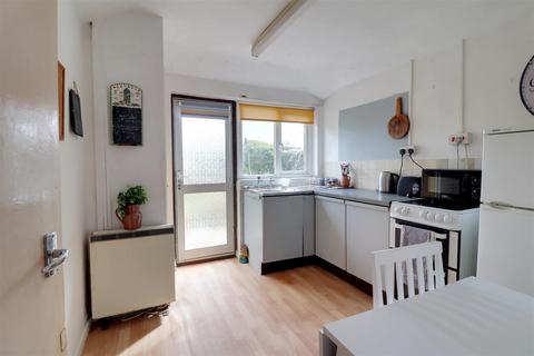 undefined, Ryelands Road, Stonehouse