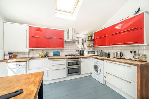 46b Elliscombe Road, London, SE7 7PY