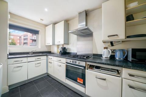 2 bedroom flat for sale, Drinkwater Road, Harrow HA2