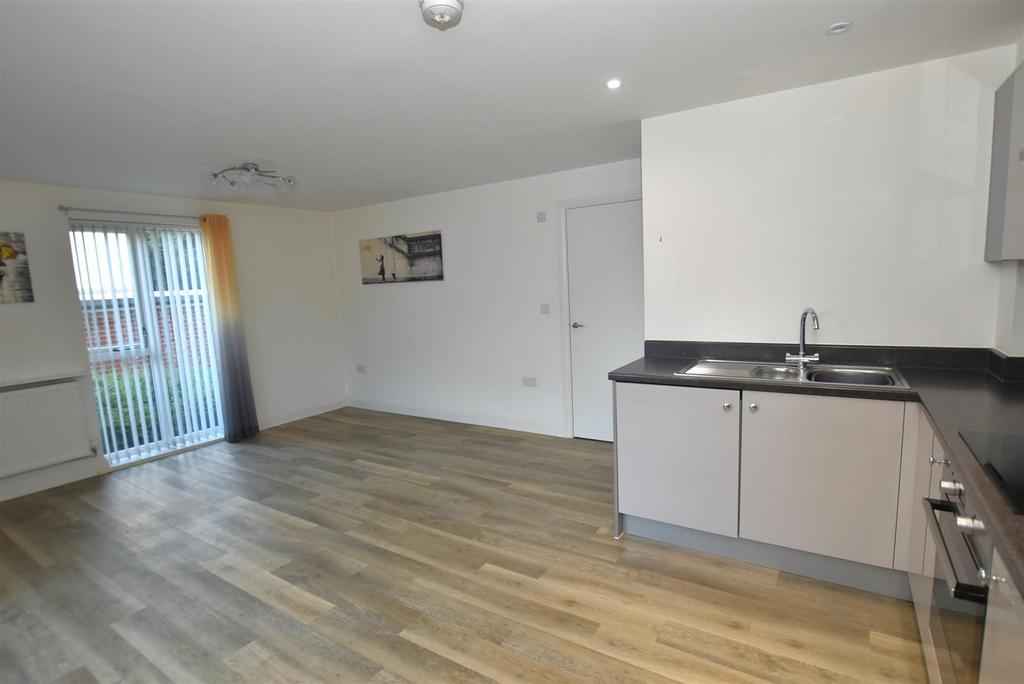 Kitchen/Living Room