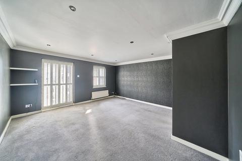 16 Lytchet Road, Bromley, BR1 4DU