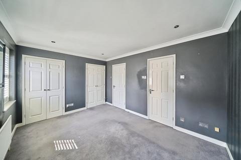 16 Lytchet Road, Bromley, BR1 4DU