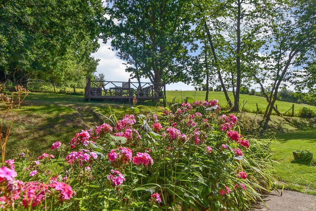 External Lifestyle Photograph