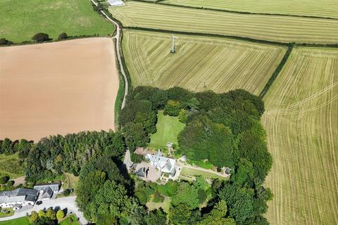 5 bedroom detached house for sale, Bittadon, Barnstaple