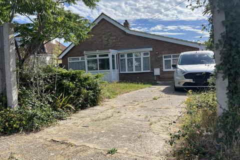 undefined, Halstead Road, KIRBY CROSS, CO13