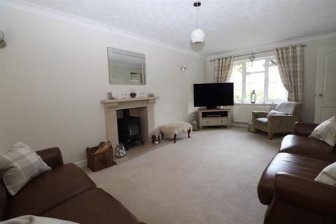 undefined, Lullingstone Drive, Bancroft Park, Milton Keynes