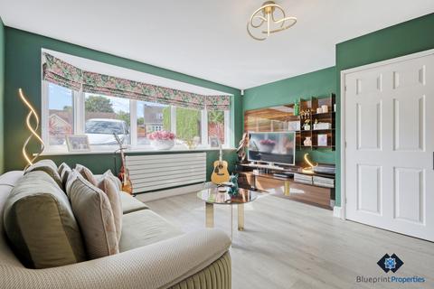 4 bedroom detached house for sale, Hillwood Close, Hutton Mount CM13
