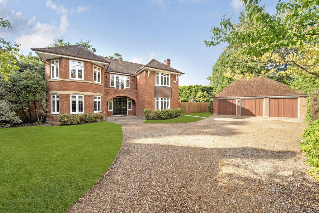 HOOK HEATH 5 bed detached house - £1,850,000