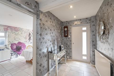 4 bedroom semi-detached house for sale, Kimpton Road, Blackmore End