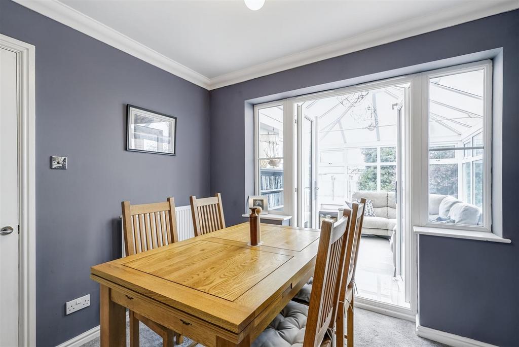 Dining Room 1 2.jpeg