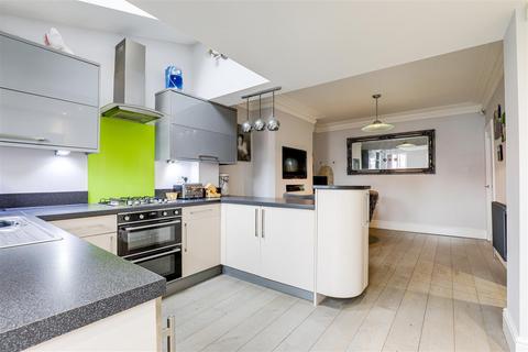 5 bedroom detached house for sale, Rosebery Avenue, West Bridgford NG2
