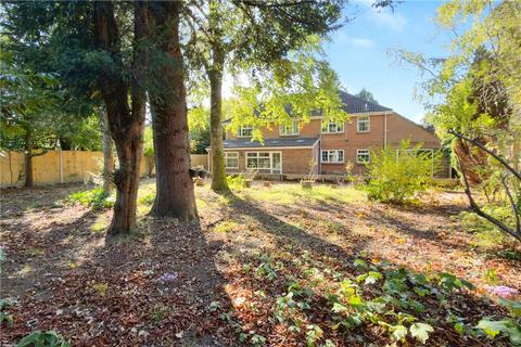 5 bedroom detached house for sale, Saxholm Way, Southampton, Hampshire