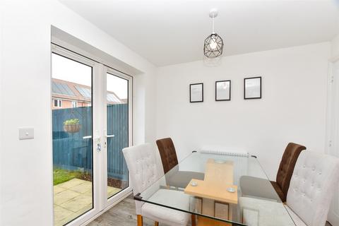 undefined, Rathbone Crescent, Horley RH6