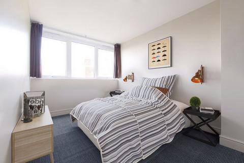 3 bedroom apartment for sale, Brunel House Montrell Road, Lambeth, SW2