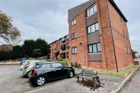 undefined, Pingle Court, Attleborough
