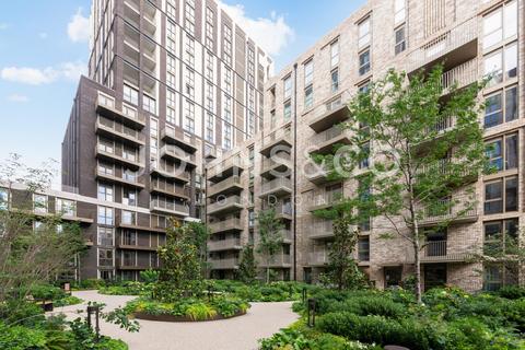 2 bedroom flat to rent, Saffron Wharf, London Dock, London, E1W