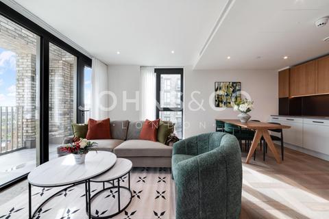 2 bedroom flat to rent, Saffron Wharf, London Dock, London, E1W