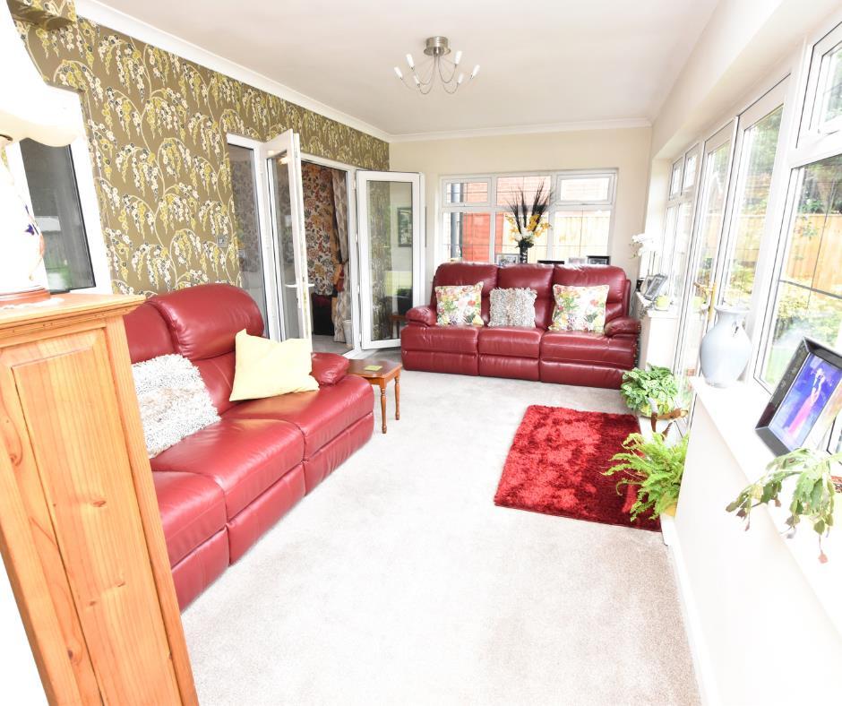 Garden/sitting room