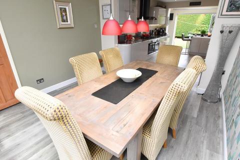 4 bedroom detached house for sale, Picksley Crescent, Grimsby DN36