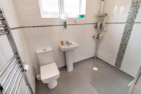 11 Abbeyfields, Finningley, Doncaster, DN9 3EE