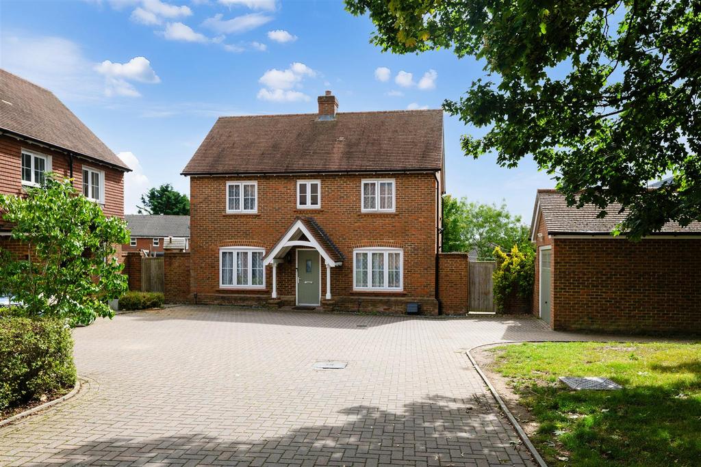 PRESTON MANOR ROAD, 81- (18).jpg