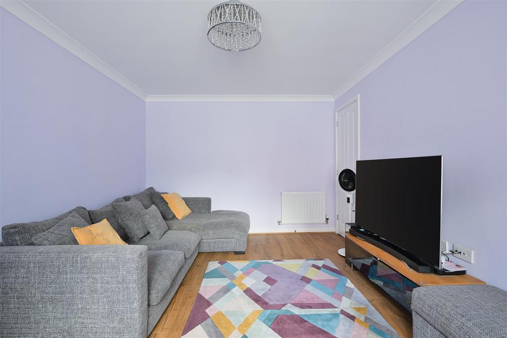 PRESTON MANOR ROAD, 81- (2).jpg