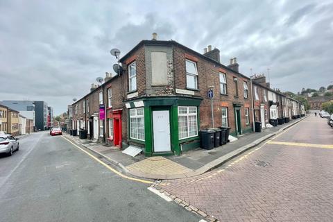 undefined, Wellington Street, Luton LU1