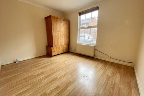 undefined, Wellington Street, Luton LU1
