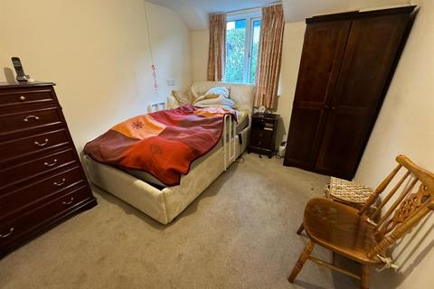 2 bedroom flat for sale, North Road, Aberystwyth