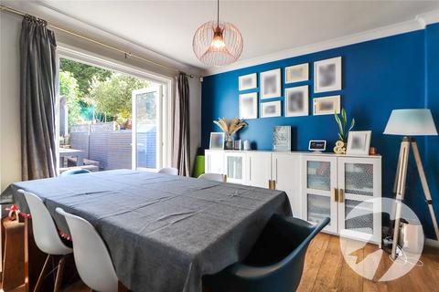 3 bedroom semi-detached house for sale, Edendale Road, Bexleyheath, DA7