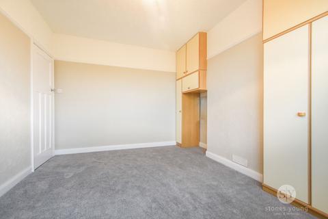 3 bedroom semi-detached house to rent, Whinney Lane, Blackburn, BB2