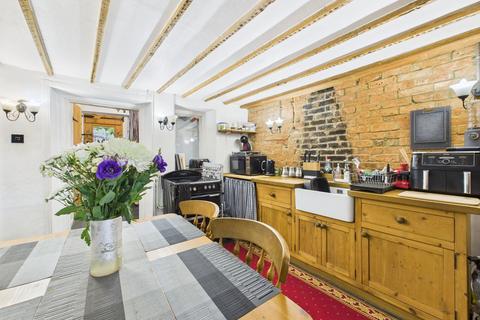 undefined, Quemerford, Calne SN11