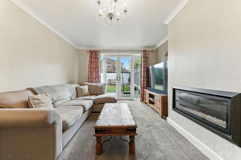 undefined, Springhill Avenue, Wakefield WF4