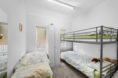 99 Cavendish Road, Salford, M7 4NB