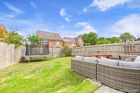 5 bedroom detached house for sale, RUSSELLS CLOSE, WHITEHILL, BORDON, GU35
