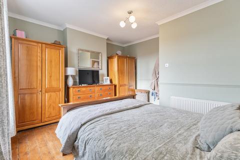 5 Gin Lane, Streethouse, Pontefract, WF7 6DH